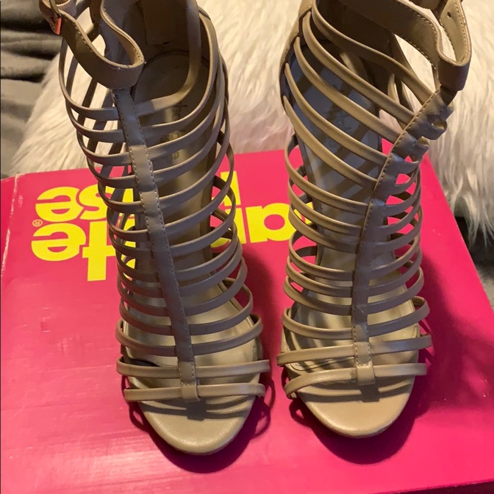 Nude gladiator heels